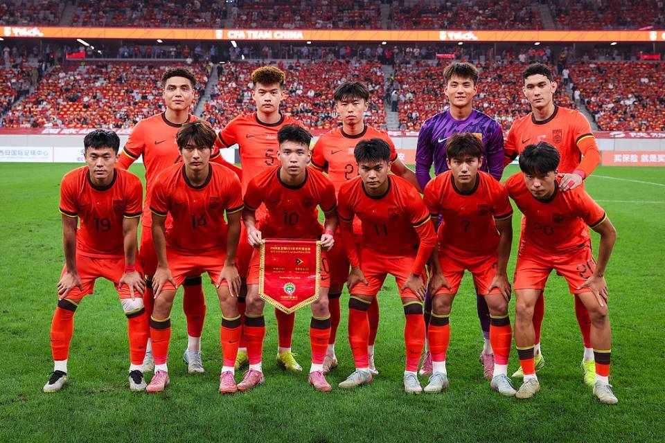 U22国足VS澳大利亚首发：徐彬、彭啸登场！向余望、蒯纪闻替补